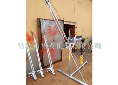 点击查看详细信息<br>标题：华友机械新型汽车离合全三角吊机 阅读次数：5704