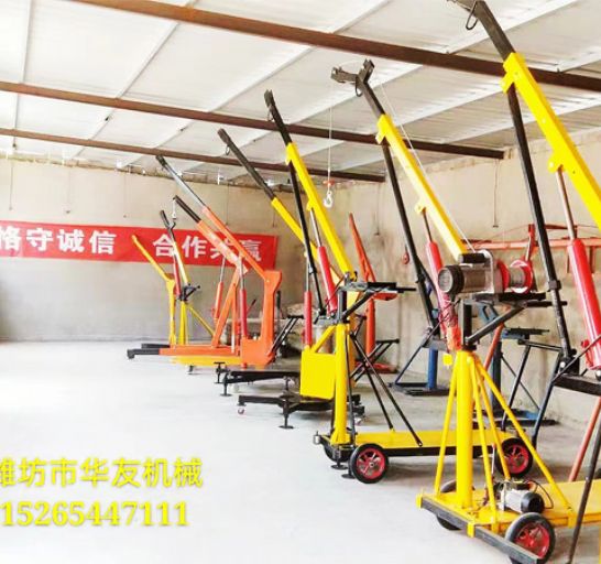 点击查看详细信息<br>标题：装车卸货用小吊机 阅读次数：2113
